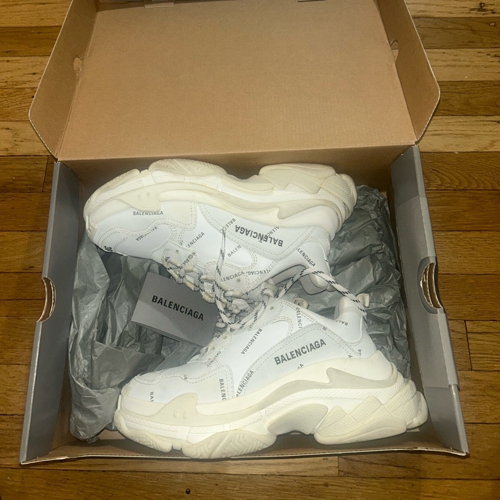 COPY - Balenciaga Triple S Balenciaga Allover Size 8